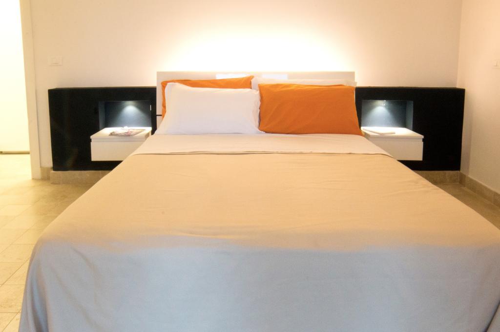 Melus Maris Guest House Сиракуза Стая снимка